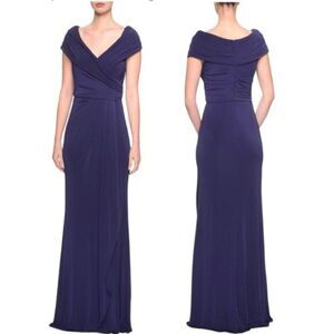 La Femme Ruched Jersey Column Gown in Navy  Size 10